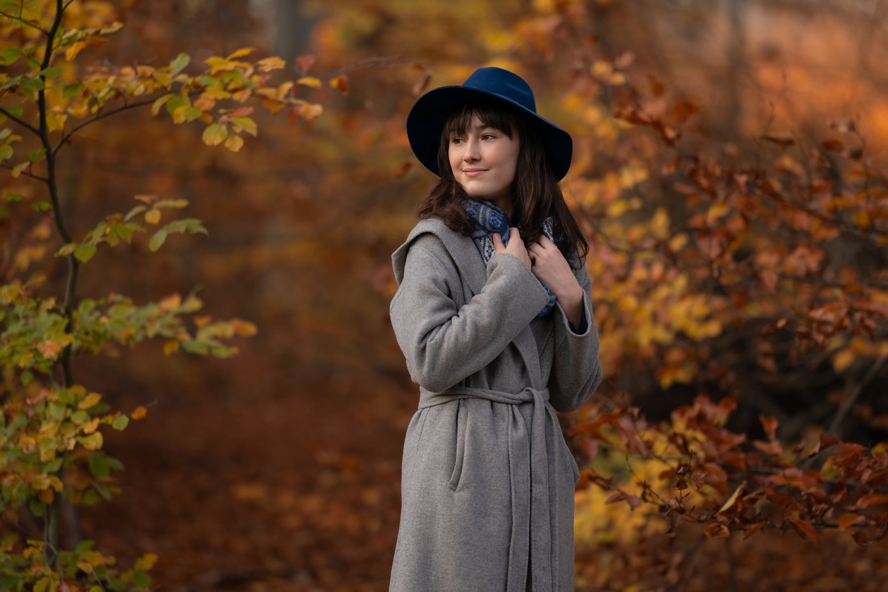 Natural light autumn portrait outdoors, straight out of camera